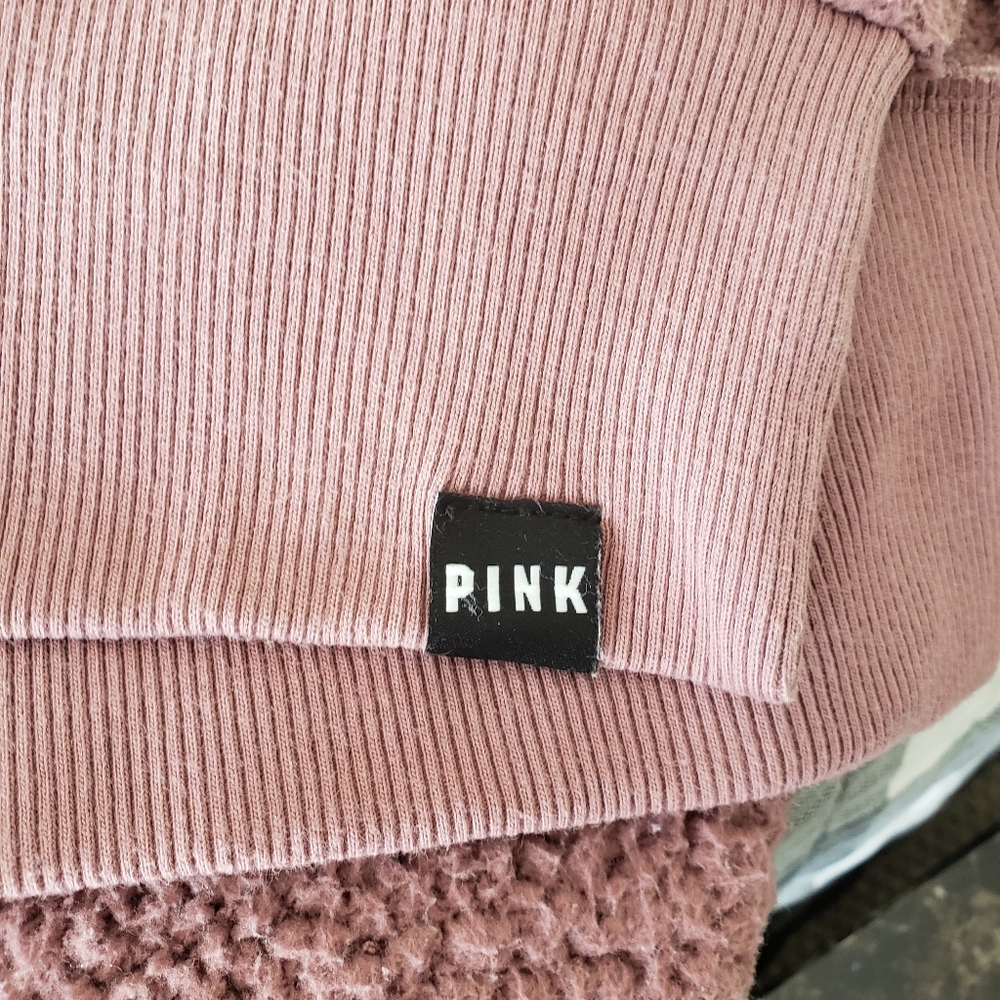Pink by Victoria Secret sherpa